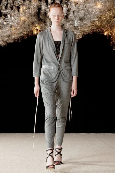 Look 14
